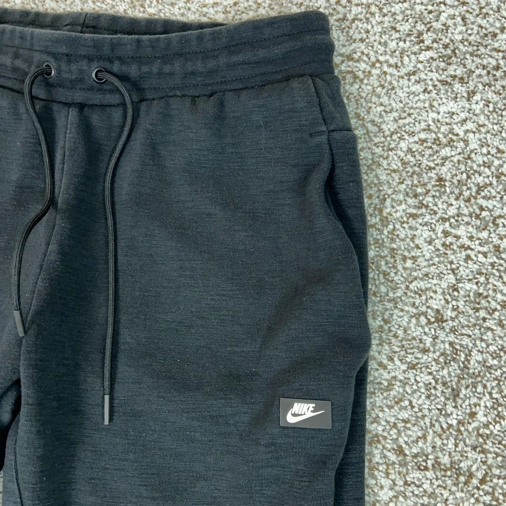 Nike Pants Mens Medium Black French Terry Joggers Sweatpants Gym Athletic Club
